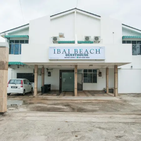 IBAI BEACH GUESTHOUSE