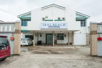 Ibai Beach Guesthouse فنادق في باتو بوروك
