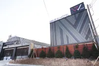 Wanju Wine Hotels near 전주김프로RC&RC카 경기장