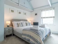 Issey Cottage