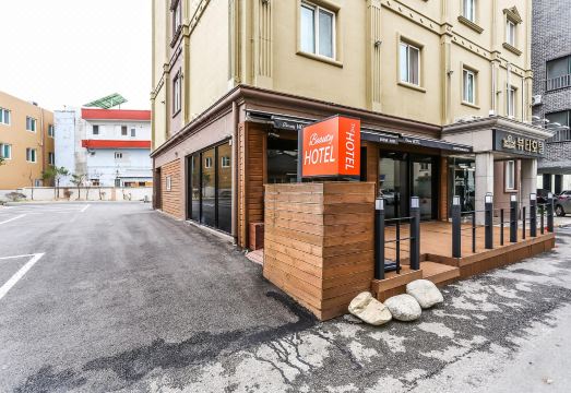 뷰티호텔 조식 서비스