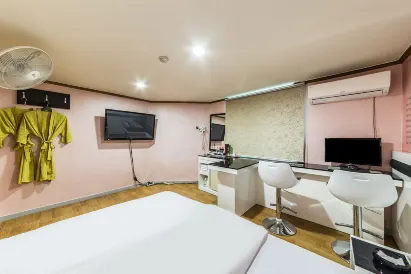 Cheongnyangni Dongbu Motel