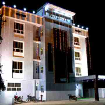 Hotel Silver Oak Gwalior Hotel Exterior