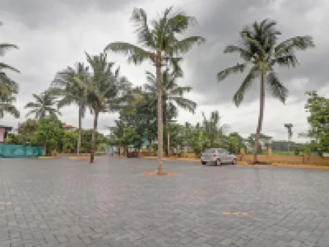 Treebo Grand Vistara Airport Suites Hotels in Ernakulam