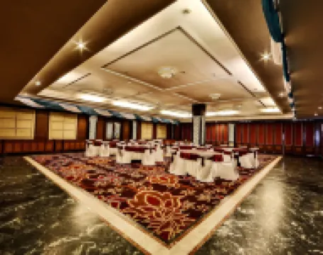 Regenta Central Klassik Hotels in Ludhiana