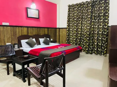 Hotel Om Karan Katra