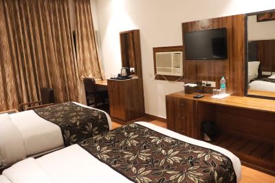 Deluxe Room Grand Geet Hotel Photo