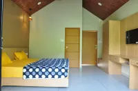 Cleveland Resorts Kanthalloor Hôtels à : Keezhanthoor