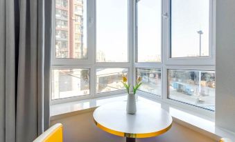 Wenxiansen Apartment (Binjiang Street No. 1)