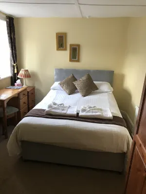 The Abbey Inn Hotels in West Buckfastleigh