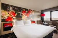 Babylon Hotel Den Haag Hotels near Peace Palace