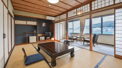 Umibe No Yado Seiriki Hoteles cerca de Yobuko Morning Market