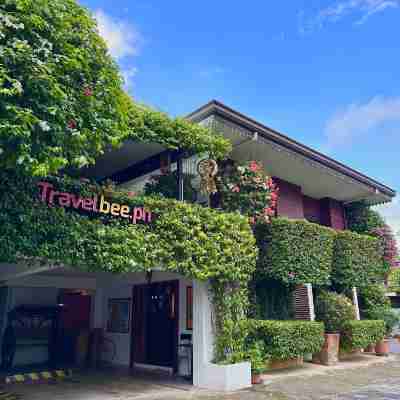 Travelbee Heritage Inn Hotel Exterior