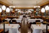 Hotel Schweizerhof Bern & Spa - Bữa sáng