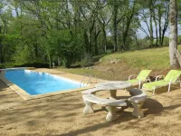 Le Châtaignier Hotels in Blanquefort-sur-Briolance