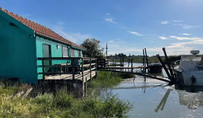 Charming Ecolodge in a Quiet Area, Heated Pool All Year Charente-Maritime