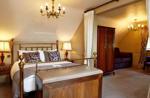 The Coleshill by Greene King Inns Hotels in Coleshill