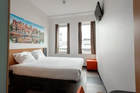 easyHotel Amsterdam Arena Boulevard