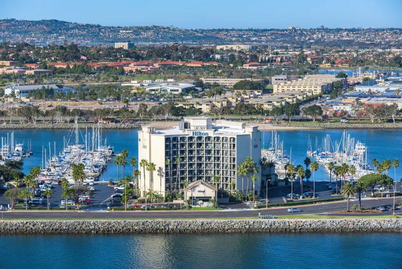 Hilton San Diego Airport/Harbor Island