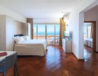 Meia Praia Lagos - Beach Club Apartments - Balkoner