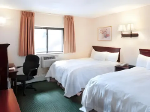 ホランド ホテル フリー パーキング ジャージー シティ ジャージー・シティーのホテル