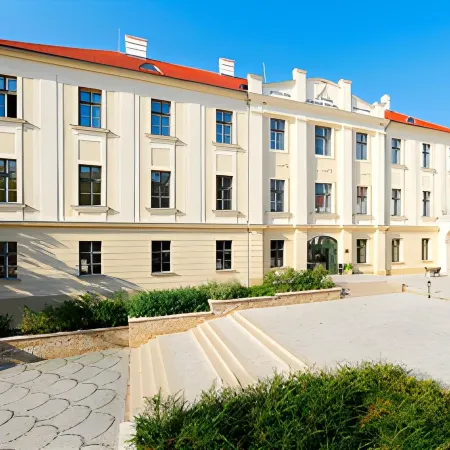 Anna Grand Hotel