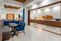 Holiday Inn Express & Suites CHARLOTTE- ARROWOOD by IHG Hotels in Charlotte