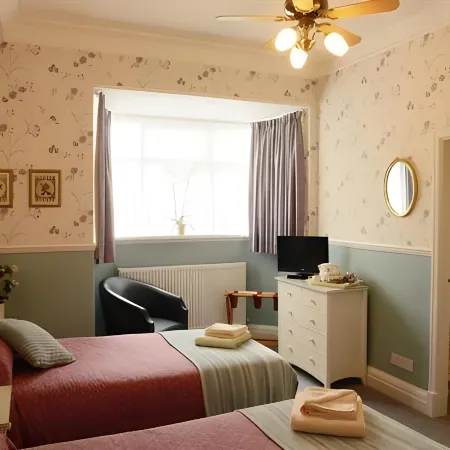 Midway Guest House