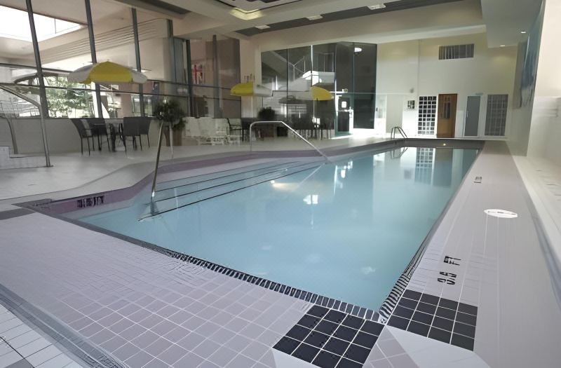 Rosedale on Robson Suite Hotel photo 5