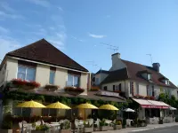 Au Soleil d'Or Hôtels à : Avallon