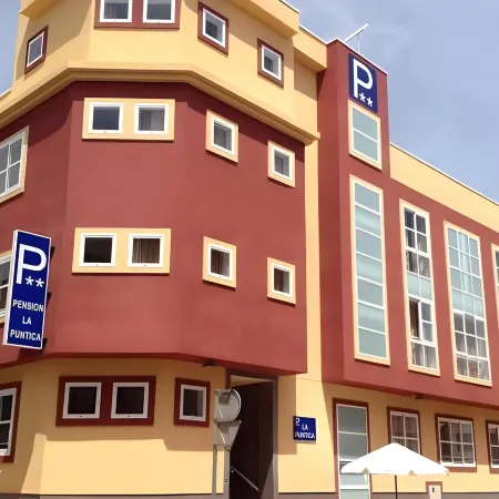 Pension la Puntica