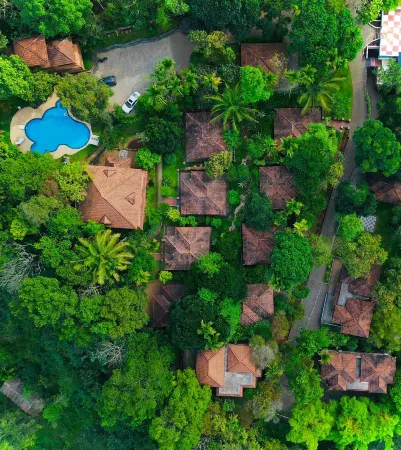 Indeevara Retreat (A Unit of Saroma Hill Resorts) Отели рядом с достопримечательностью «Kakkadampoyil.hills view vythiri»