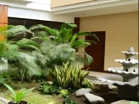 Tryas Hotel