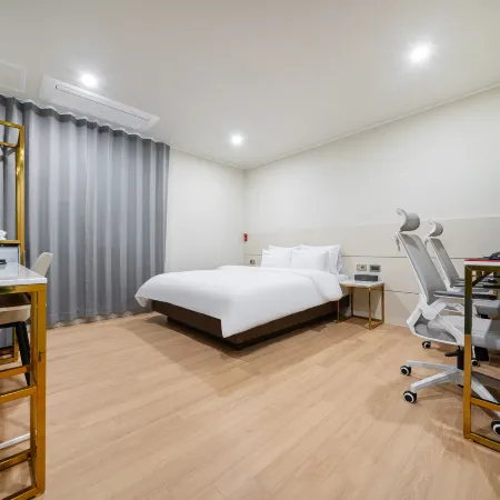 Iksan Hotel Gabolga