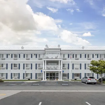 Best Western Salinas Monterey Hotel Отели в г. Салинас