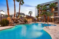 Courtyard by Marriott Las Vegas Stadium Area - Pools