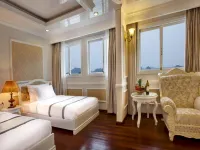 Signature Halong Cruise Hotels in 