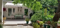 A Charming Oasis in the City Heart 2 - غرفة مطلة على الجبل