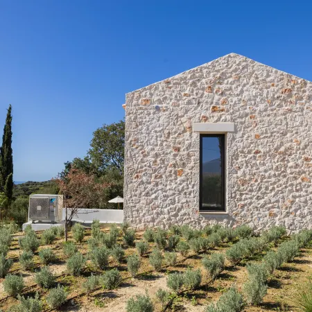 Eliámos Villas Hotel & Spa – Relais & Châteaux