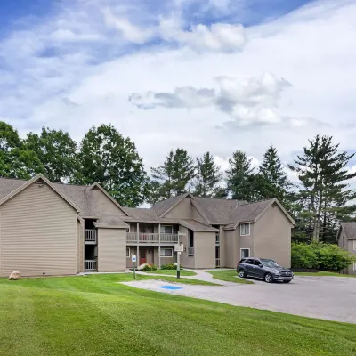 Best Western Inn  Suites Rutland-Killington Hotels near Canyon Quad