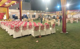 Shiv Kashi Lawn And Guest House