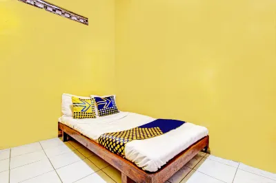 OYO 93269 Eyang Kostel Hotel di Kecamatan Purwodadi