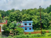 Hoztel Jollygrrant Doon Các khách sạn gần Sân bay Dehradun