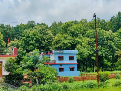 Hoztel Jollygrrant Doon Hotels in 