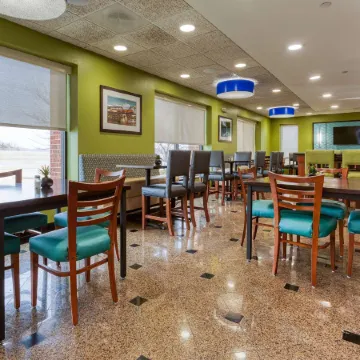 Heritage Inn & Suites St Louis Fenton, Trademark by Wyndham