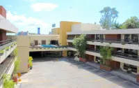 Hafersons Inn Hotel & Suites Hotels near Playa Miramar