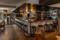 Crowne Plaza 弗雷德裏克頓，比弗布魯克勛爵 - 酒吧