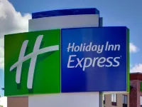 هوليداي إن إكسبرس آند سويتس أوكلاهوما سيتي نورث ويست باي آيتش جي Hotels near استاد تافت
