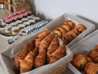 Rinascitel Larmor Plage - breakfast