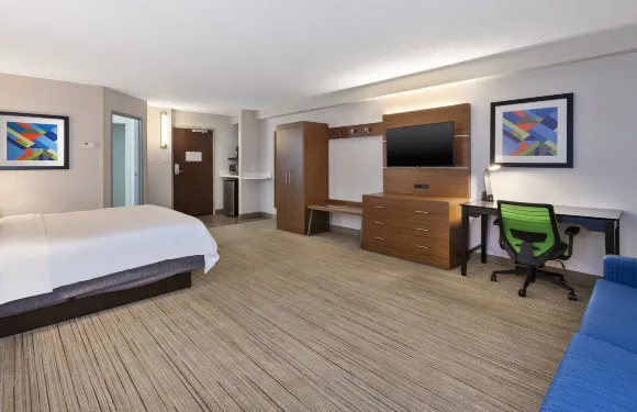 Holiday Inn Express 華爾